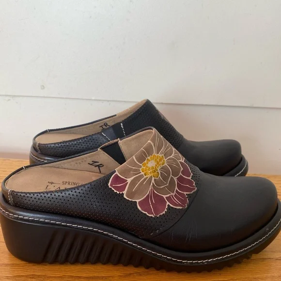 L'Artiste by Spring Step Foresee leather clogs - Picture 7 of 9